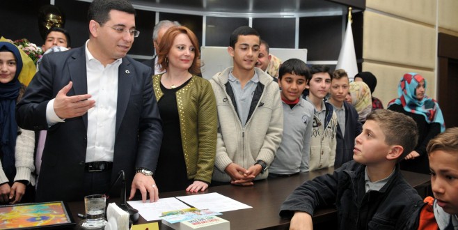 2 bin 806 öğrenciyle yüz yüze görüştü