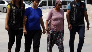 Antalya'da yakalanan uyuşturucu kuryesi şok etti (videolu)