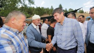 Başkan Türel yayla şenliklerine katıldı