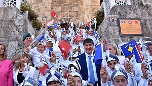 Büyükşehir Belediyesi Kosova’da 100 yetim çocuğu sünnet ettirdi