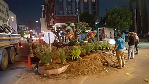 Büyükşehirden gece mesaisi 