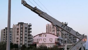 Sokak lambalarına bakım