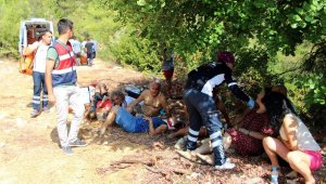 Antalya'da tur midibüsü şarampole yuvarlandı: 4 ölü, 27 yaralı