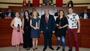 Antalya'nın en güzel vitrinleri ödüllendirildi