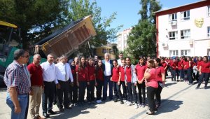 Çalık: Eğitim için çakılacak her çivi, ülkemiz için aydınlık gelecek demek