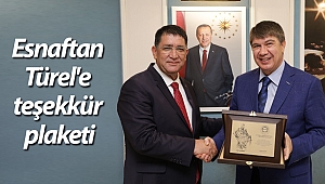 Esnaftan Türel'e teşekkür plaketi