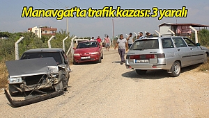 Manavgat'ta trafik kazası: 3 yaralı