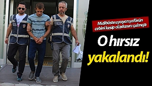Midibüste uyuyan şoförün cebini kesip cüzdanını çalan hırsız yakalandı! (Videolu)