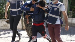 Akü hırsızı kardeşler polisten kaçamadı
