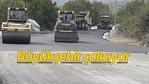Büyükşehir'den Yeşilyayla'ya sıcak asfalt