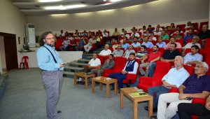 İmamlara cami şehir ve medeniyet konferansı verildi
