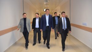 Kaş Devlet Hastanesi'ne 4 yeni doktor