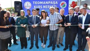 Kepez'de üniversiteye hazırlık kursları açıldı