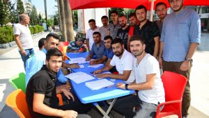 Kumluca Ak Parti Gençlik Kolları'ndan kan bağışı