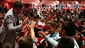 Menderes Türel, çocuklarla buluştu