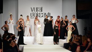 Vural Gökçaylı'dan Alanya'da defile