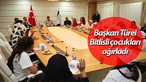 Başkan Türel Bitlisli çocukları ağırladı