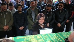 Ünlü motosikletçi 'Tek teker Arif' son yolculuğuna uğurlandı