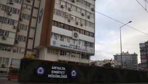 Antalya emniyetinden beton bloklara peyzaj