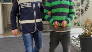 Oto kiralama dükkanı hırsızı kaçamadı