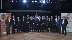ANSİAD başarı ödülleri