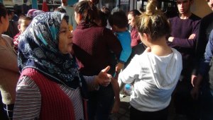 Çakmakla oynayan çocuk evi yaktı: 4 yaralı (videolu)