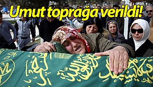Gülsüm annenin Umut'u toprağa verildi! (Videolu)