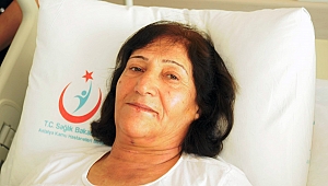 Ağız İçinden İzsiz Tiroit Ameliyatı