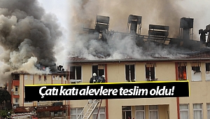 Manavgat'ta korkutan çatı yangını! (Videolu)