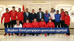 Başkan Türel şampiyon sporcuları ödüllendirdi