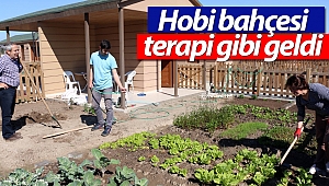 Emekliler bahçelerinde ilk hasadı yaptı