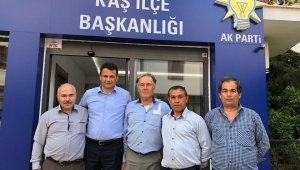 AK Parti Kaş'ta üye kayıtları