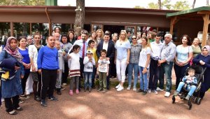 Kepez'de engeller aşılıyor