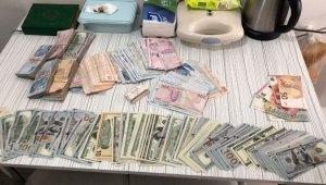 Antalya merkezli 2 ilde FETÖ operasyonu: 5 gözaltı!