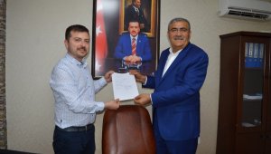 İsa Akdemir AK Parti'den aday adayı oldu