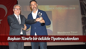 Özgür, Antalya Belediyecilik tarihinde ilk kez bir başkan şehir tiyatrosu kurdu