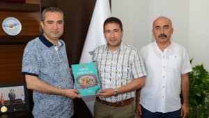 Yörük Yemekleri Kitap Oldu