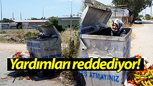 70'lik nine, ekmeğini çöpten çıkarıp yardımı reddetti!