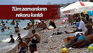Antalya'ya denizden ve havadan turist yağdı (Videolu)