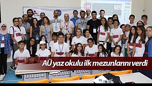 AÜ yaz okulu birinci dönem mezunlarını verdi