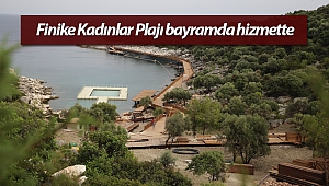 Finike Kadınlar Plajı bayramda hizmette