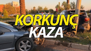 Alanya'da 2 otomobil çarpıştı! (Videolu)