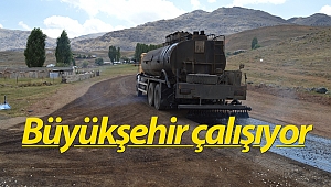 Manavgat’ın yayla yolları modern asfaltla güzelleşiyor