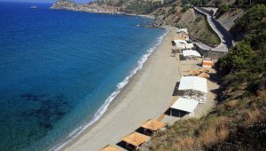 Aysultan Kadınlar Plajı 40 bin kadını ağırladı