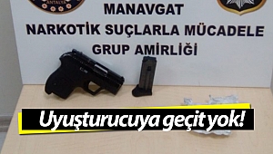 Polis uyuşturucu ve ruhsatsız silah ele geçirdi!
