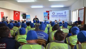 Belediye personeline eğitim semineri