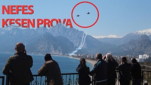 SOLOTÜRK'ten fetih provası (Videolu)