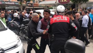 Alanya'da "dur" ihtarına uymayan motosikletli polisleri alarma geçirdi