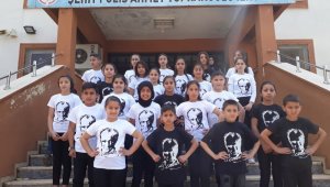 'Hayallerimin Elinden Tut' projesiyle 23 köy okuluna 23 Nisan hediyesi