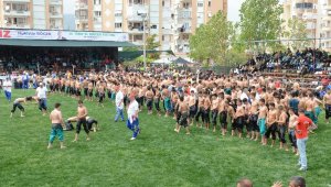 Kumluca yağlı pehlivan güreşleri başladı